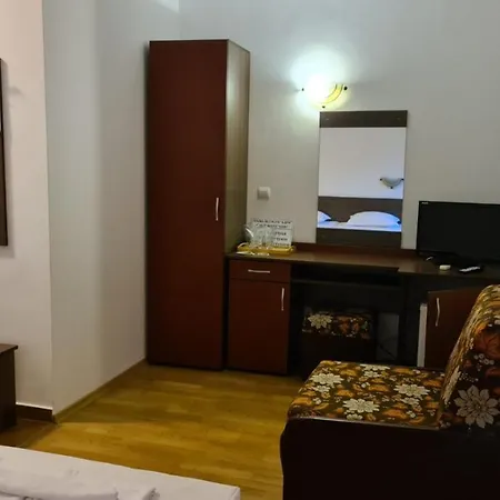 Adri Konukevi Misivri