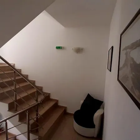 Adri Guest house